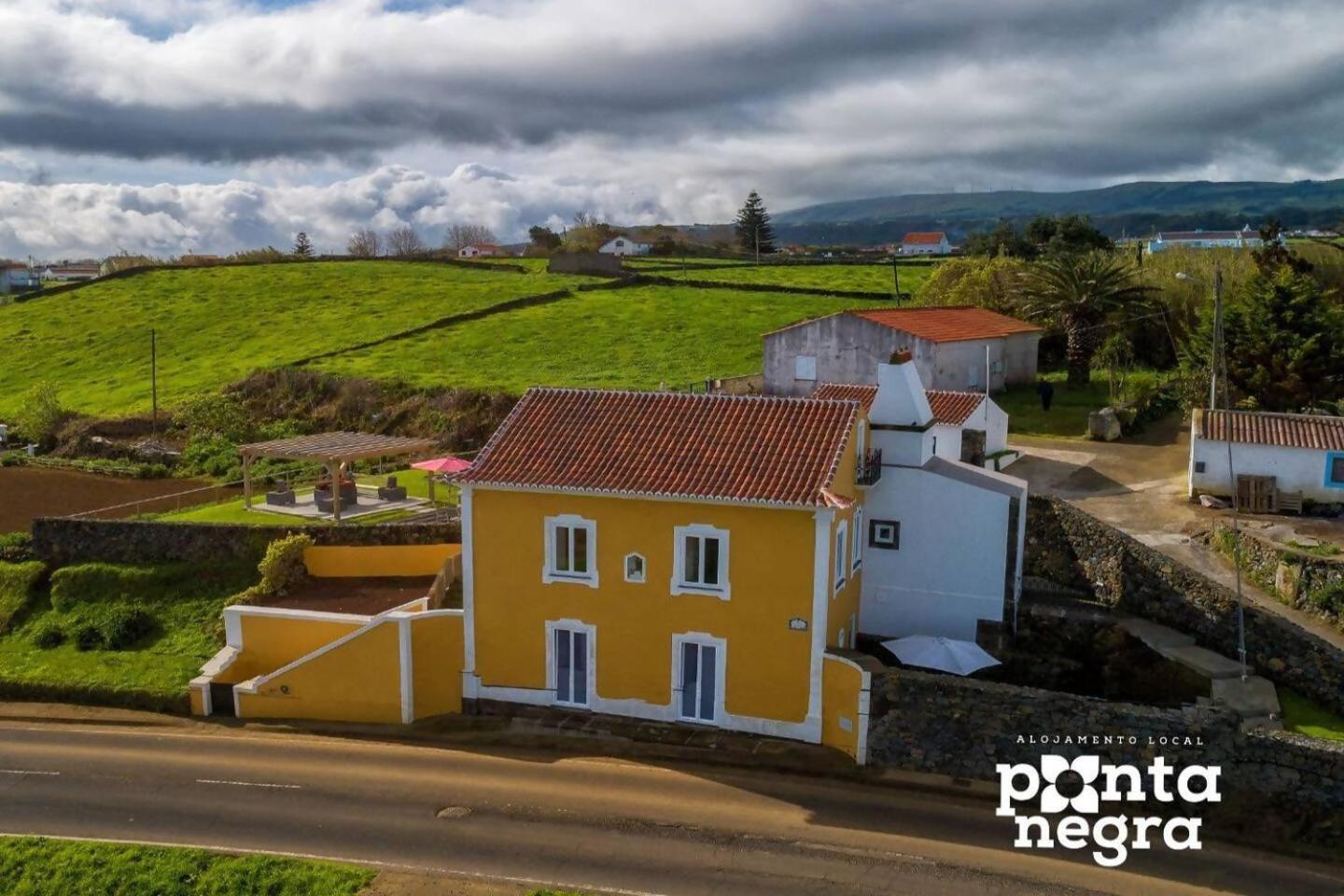 Casa Das Lajes By Ponta Negra Azores Malicias Luaran gambar